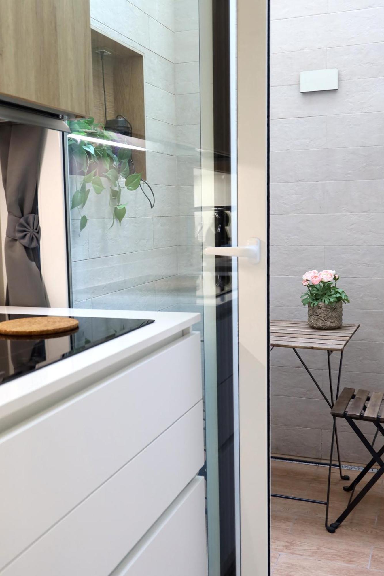 Parva Domus Apartament Bari